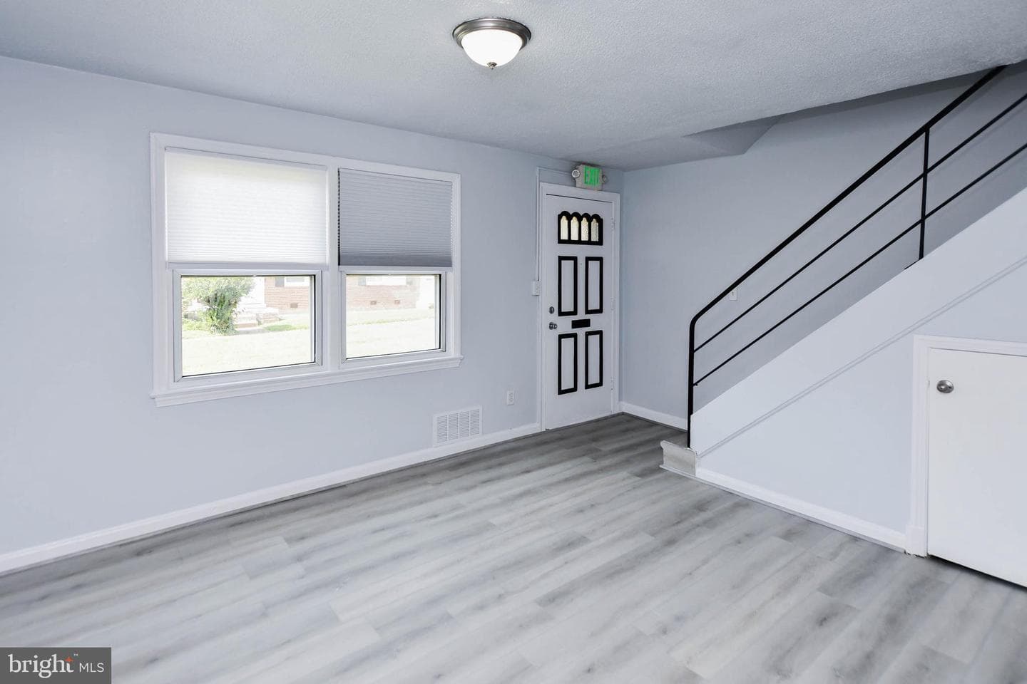 2444 Iverson Street photo 13