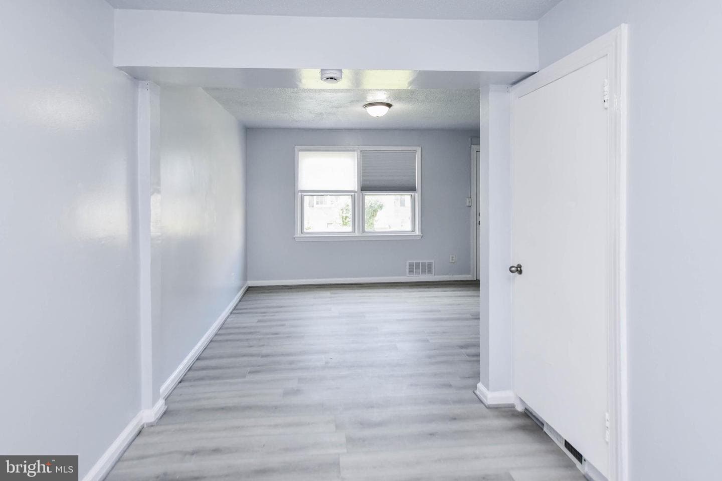 2444 Iverson Street photo 17