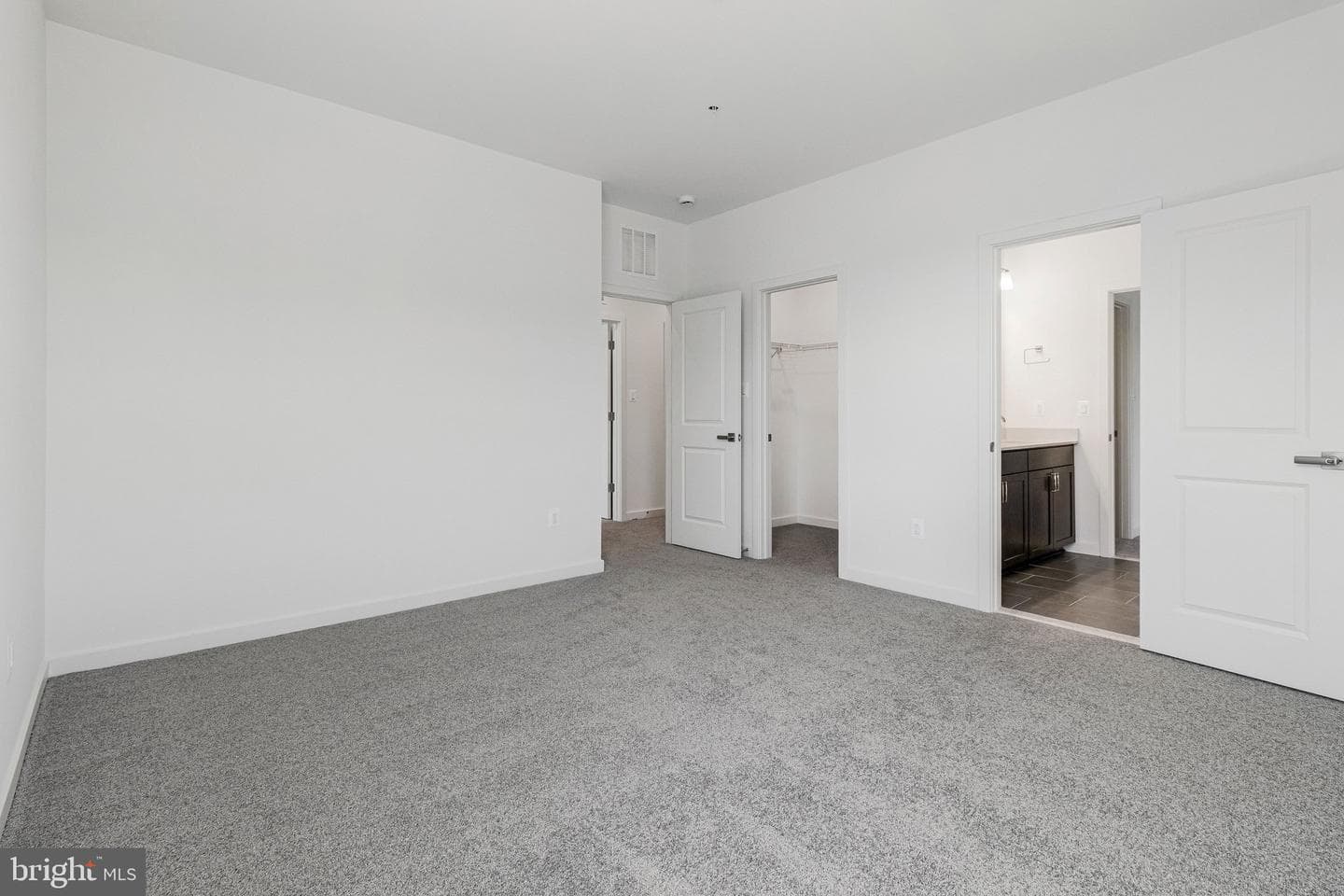 2012 Saint James Road photo 45