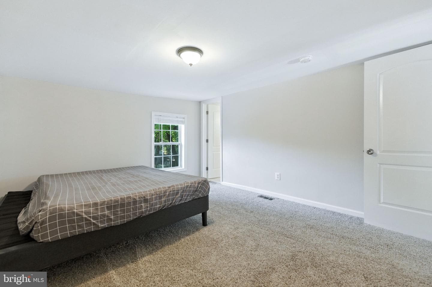 612 9th Street photo 44