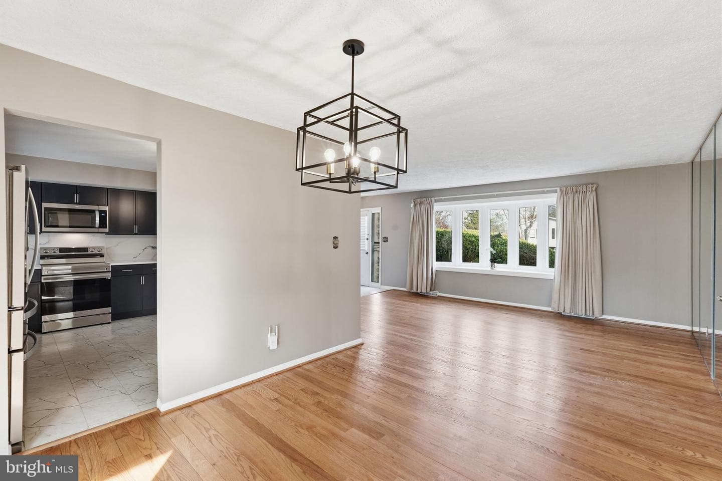 11003 Tyrone Drive photo 12