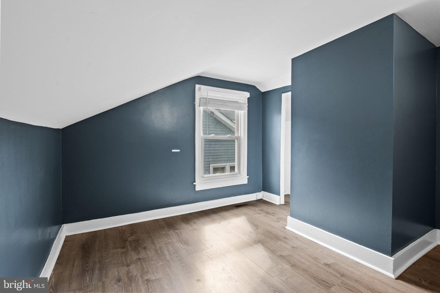 4004 Lawrence Street photo 16