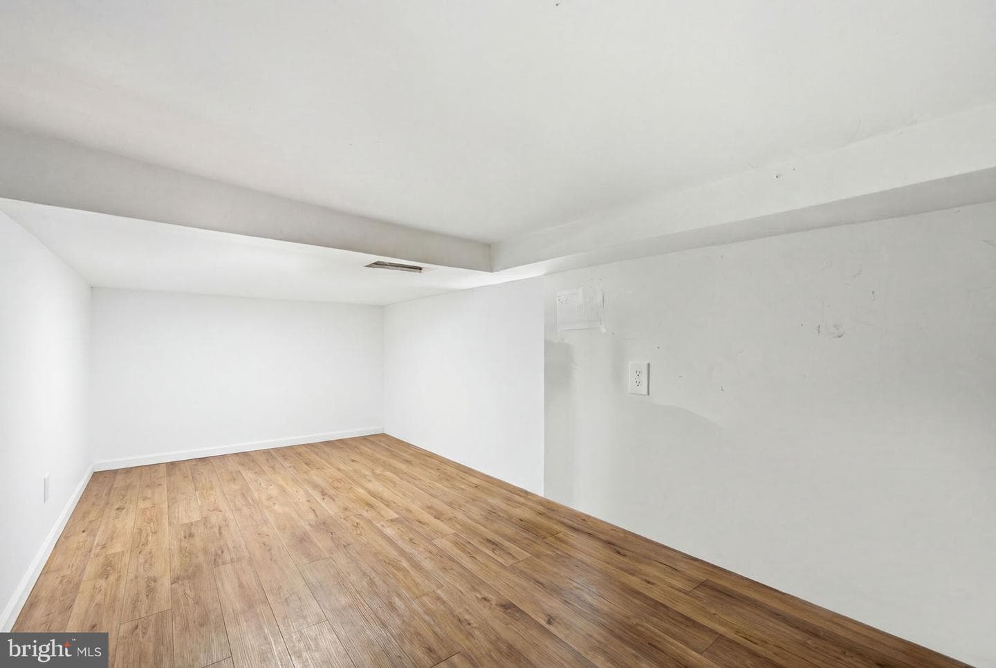 4004 Lawrence Street photo 21