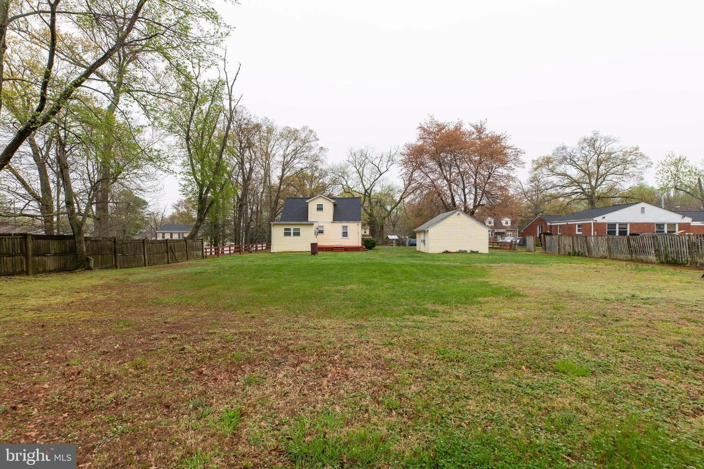 8104 Prince Georges Drive photo 40
