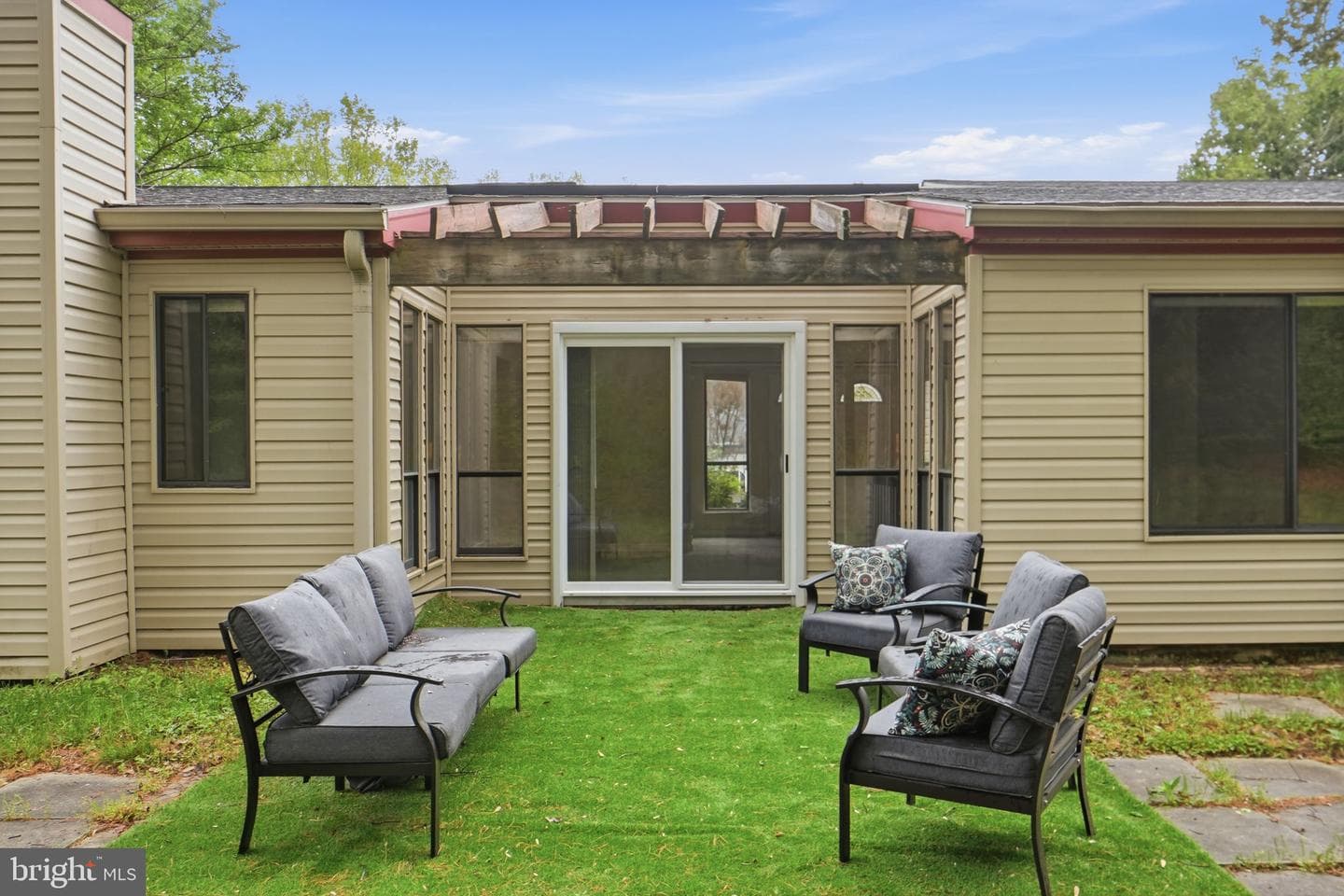 15591 Peach Walker Drive photo 32
