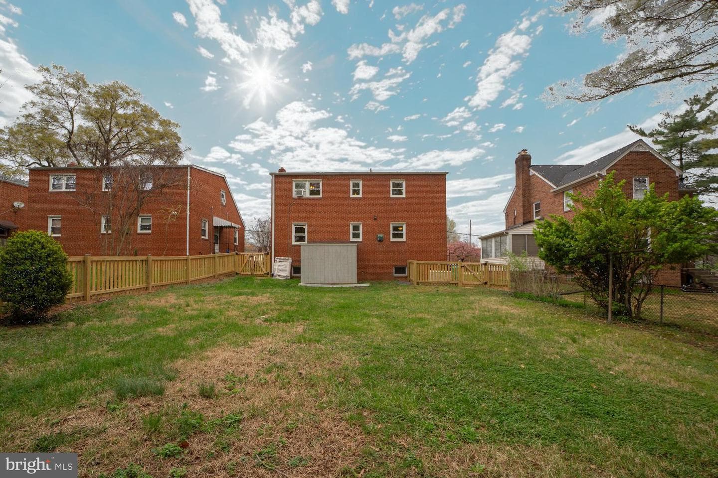 6504 Baltimore photo 22