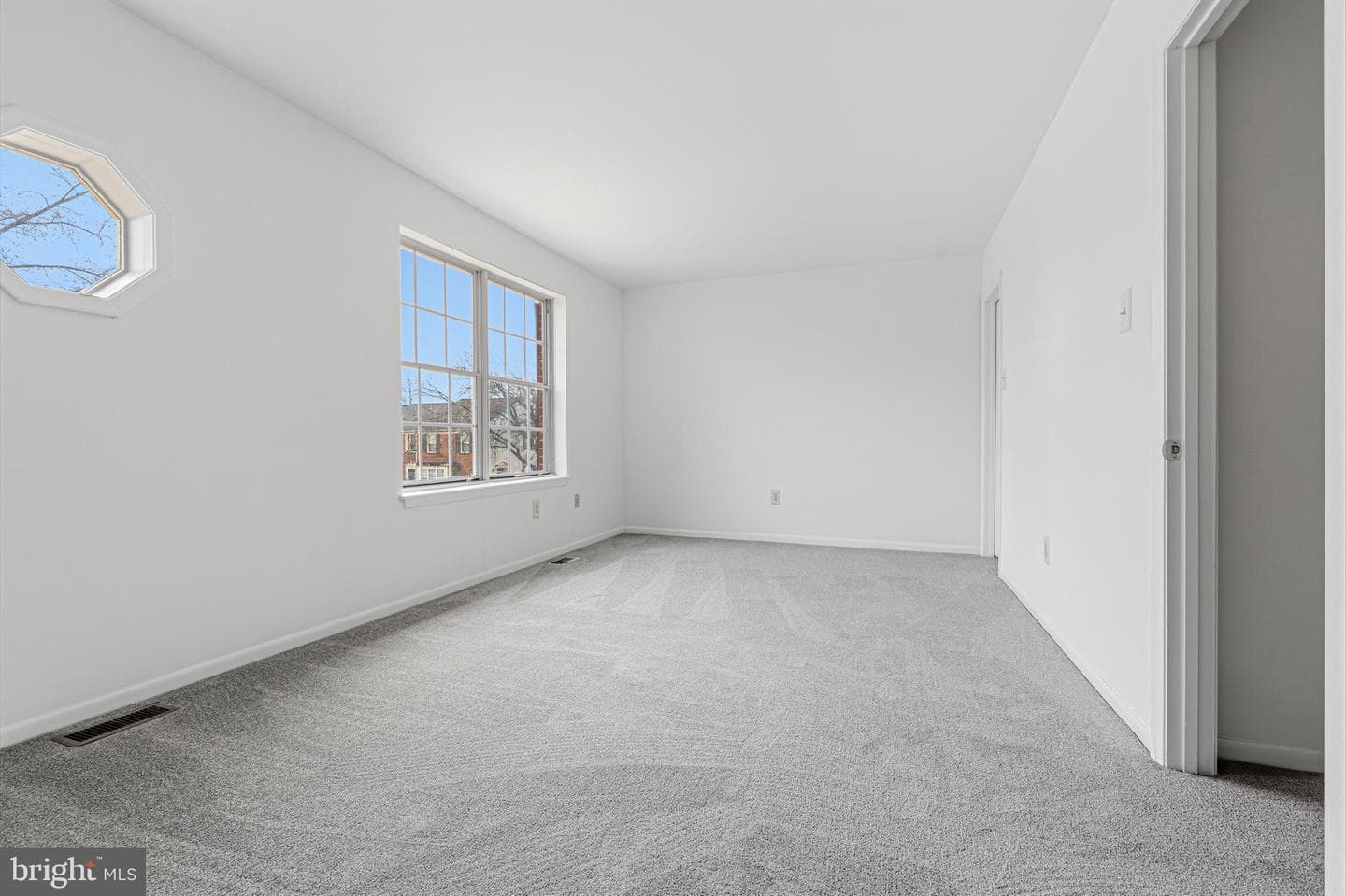 14806 Ashford Court photo 23