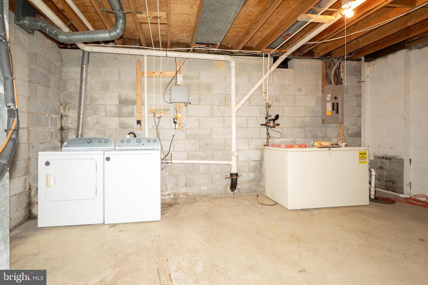 14806 Ashford Court photo 33