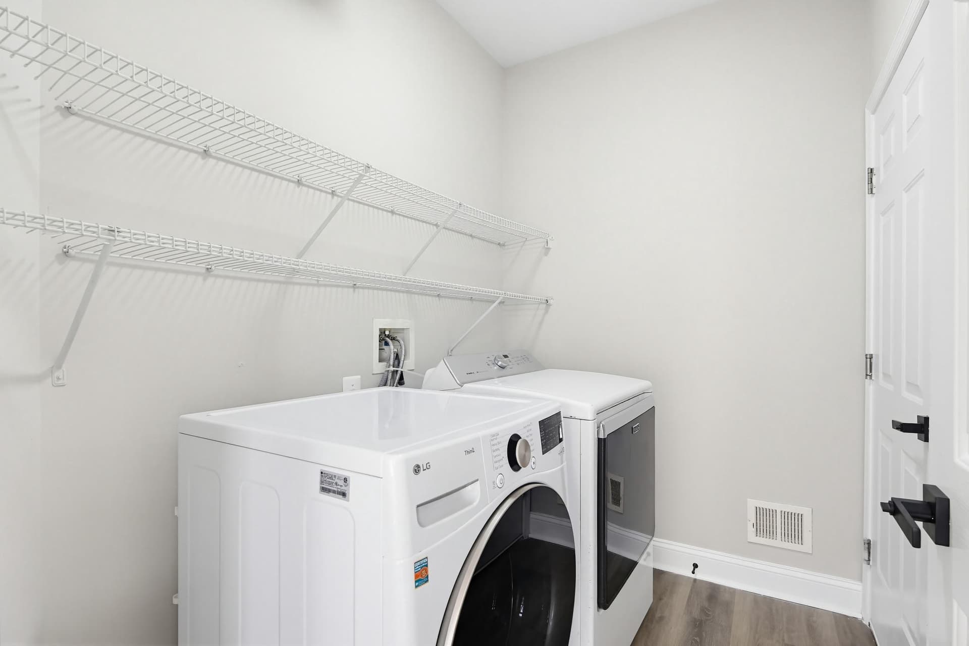 14603 Farnham Lane photo 23
