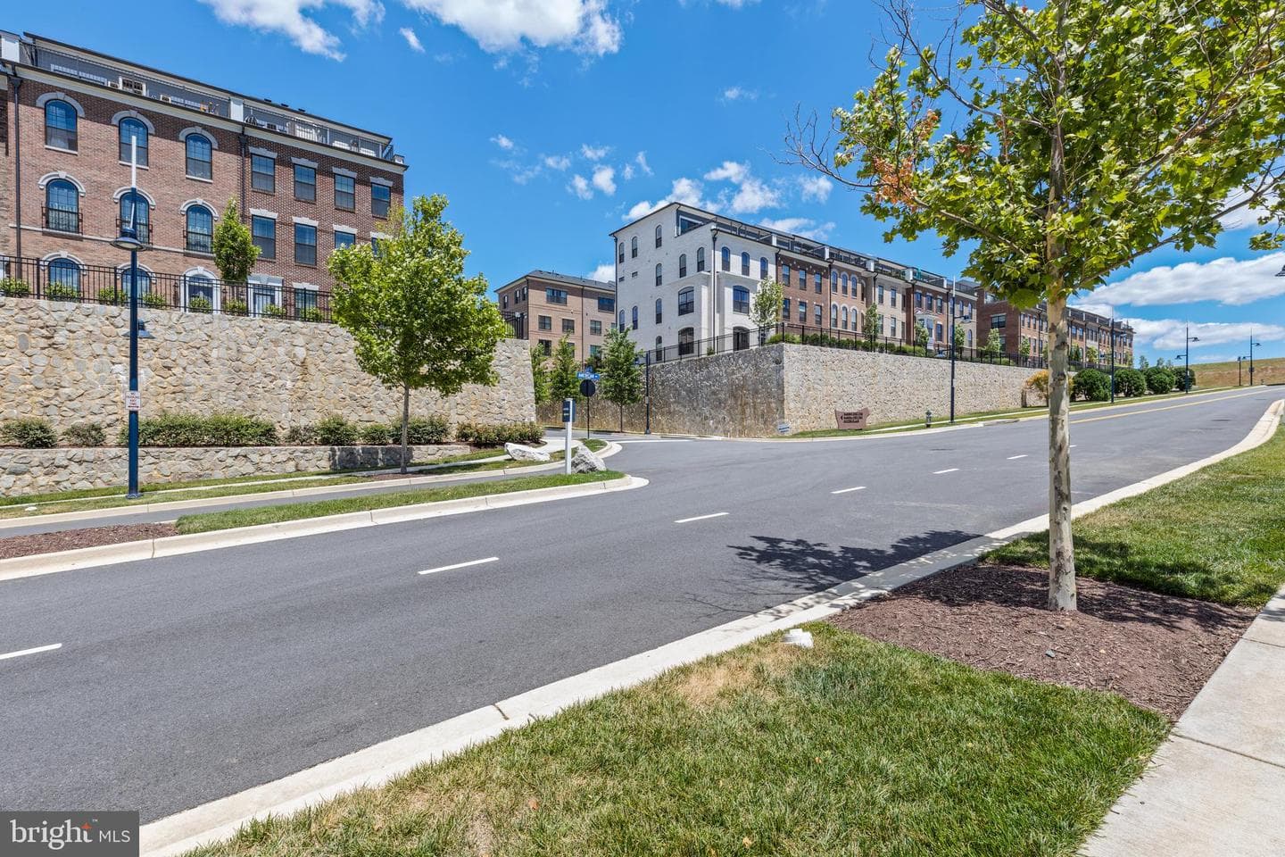 510 Harborview Drive photo 30
