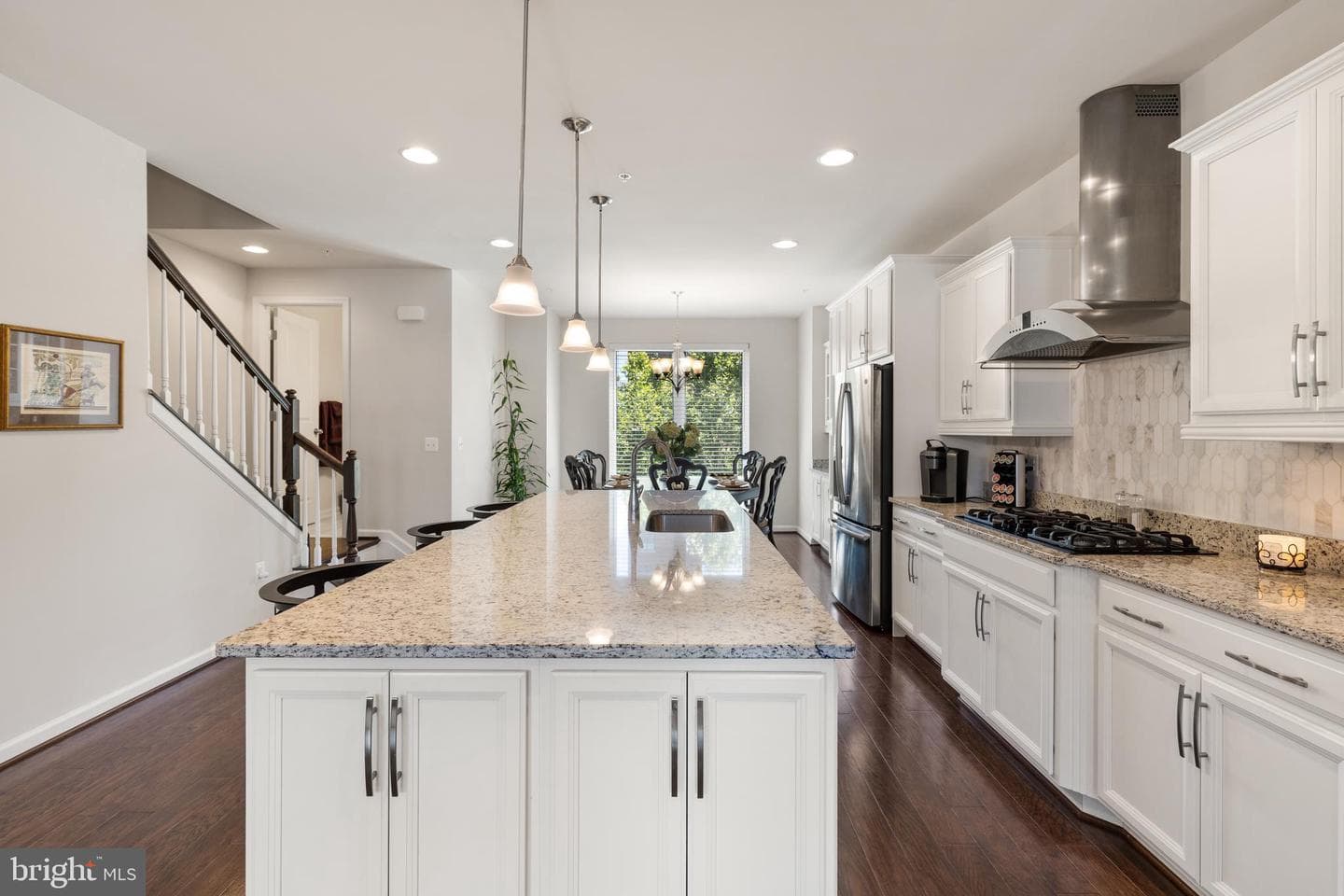 510 Harborview Drive photo 8