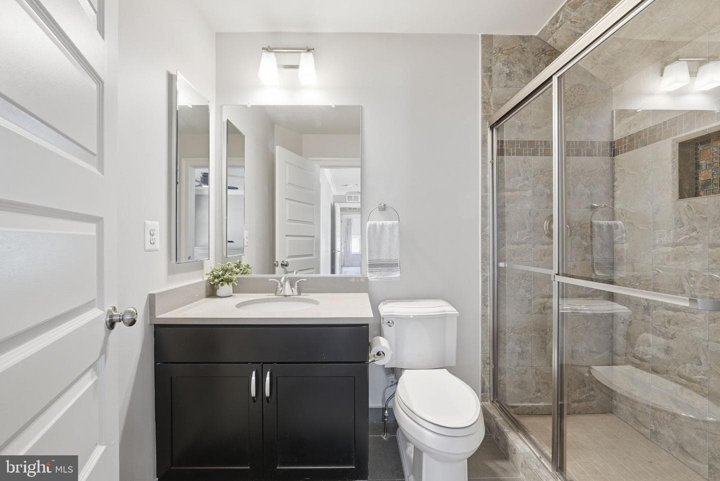 9003 Crystal Oaks Lane photo 39