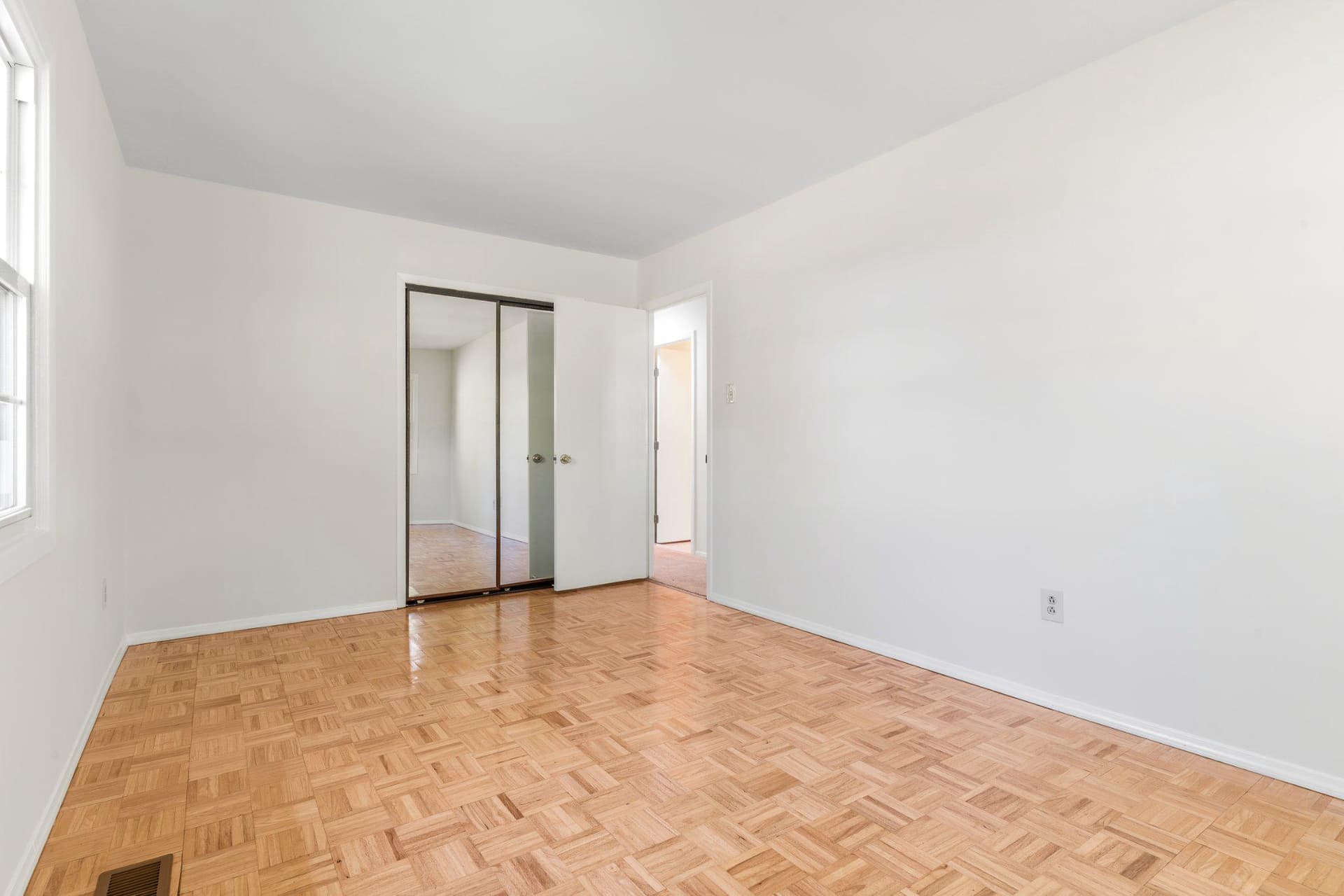 12605 Cedarbrook Lane photo 16