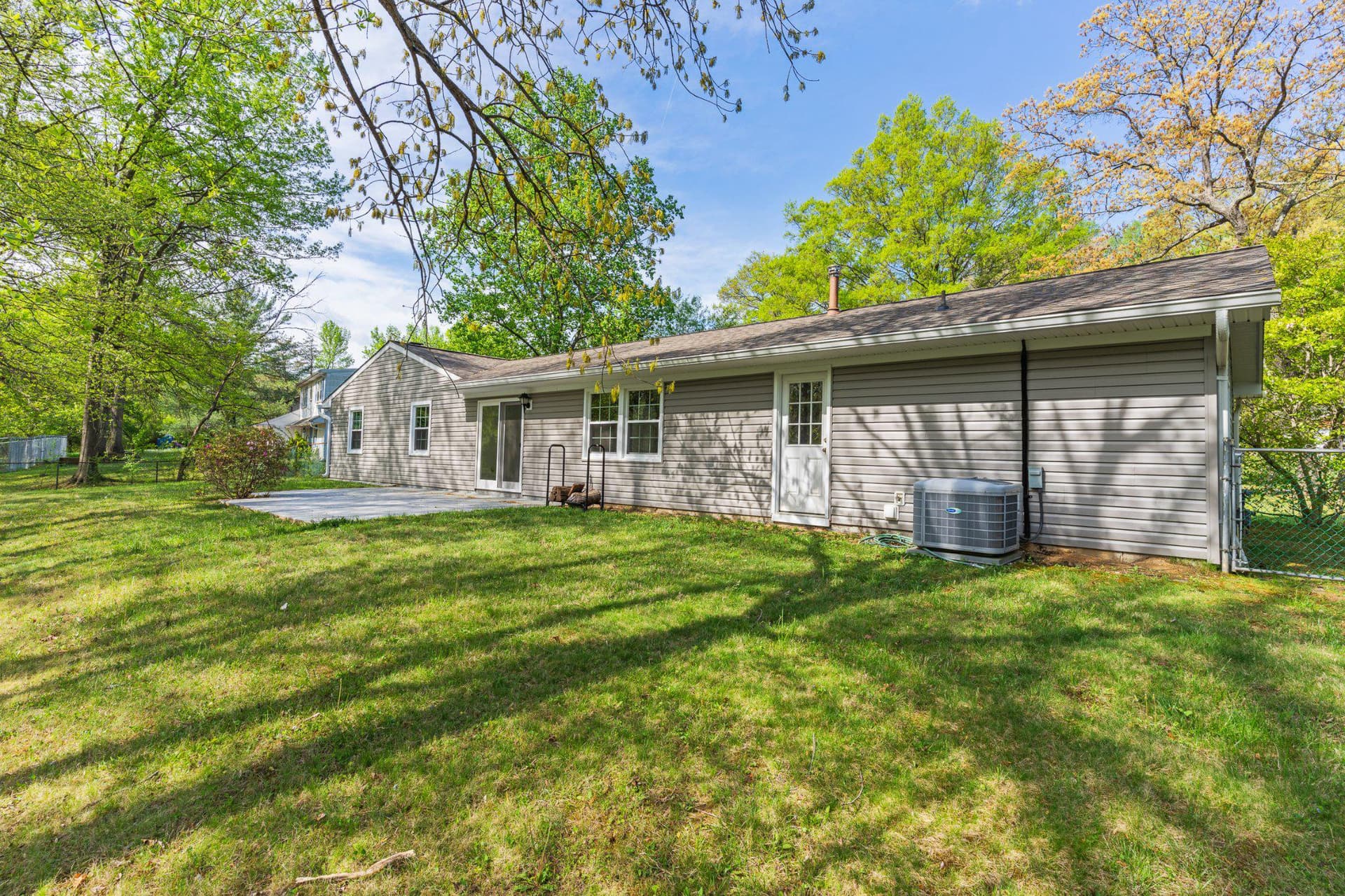 12605 Cedarbrook Lane photo 24