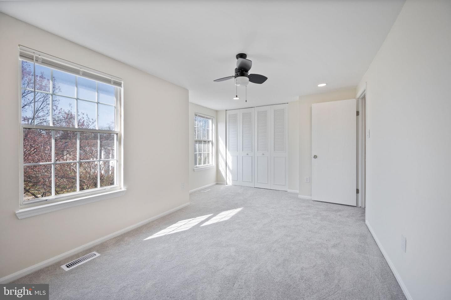 2836 Nomad Court W photo 23