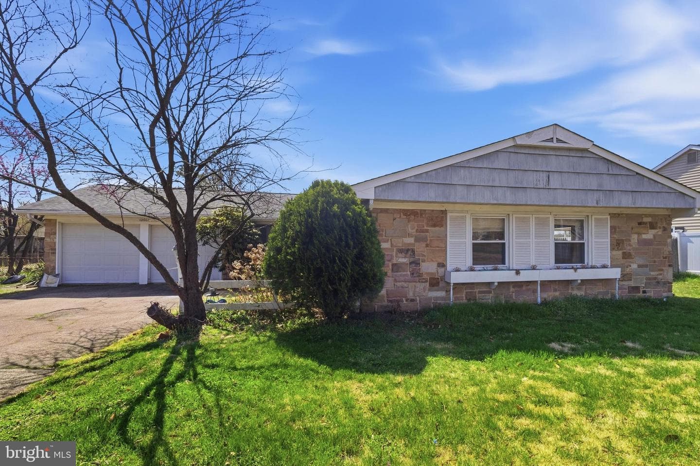 12607 Kembridge Drive photo 2