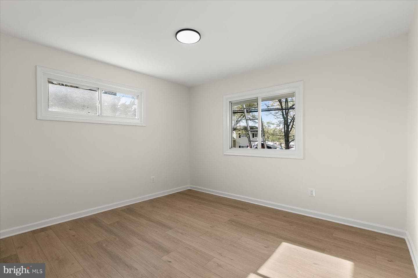 7508 Kipling Parkway photo 17