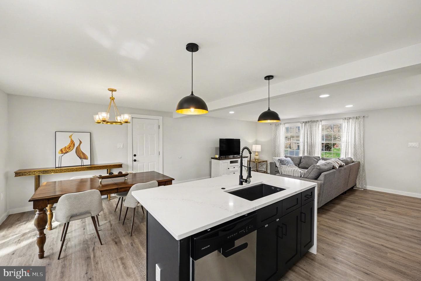 9205 Friar Road photo 8
