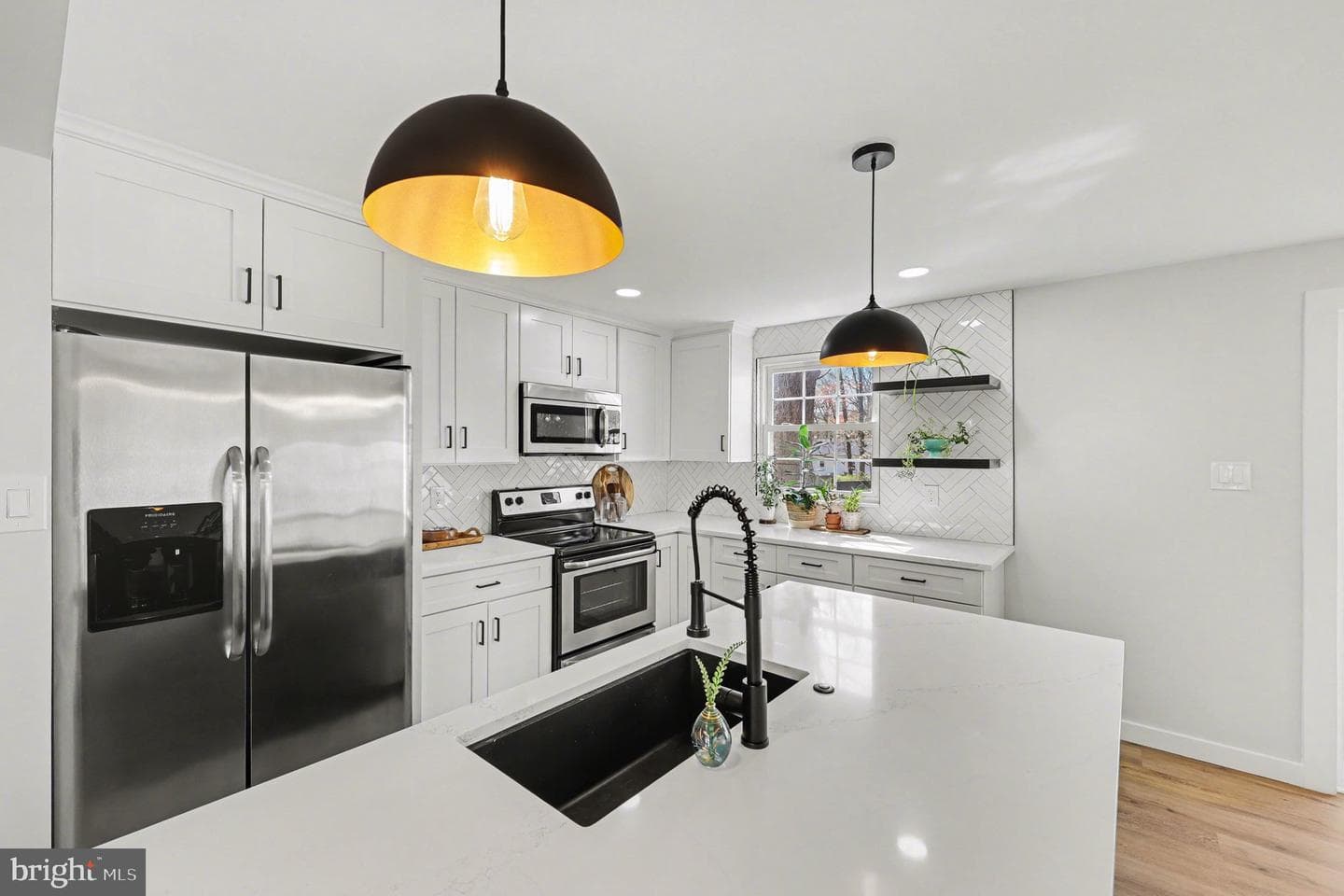 9205 Friar Road photo 9