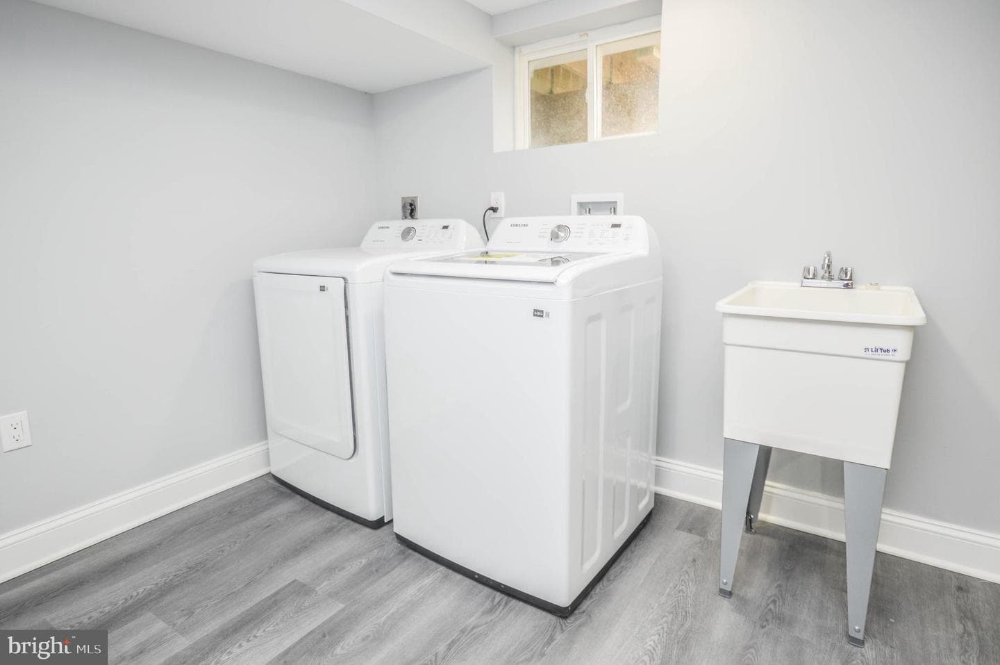2807 Belleview photo 42