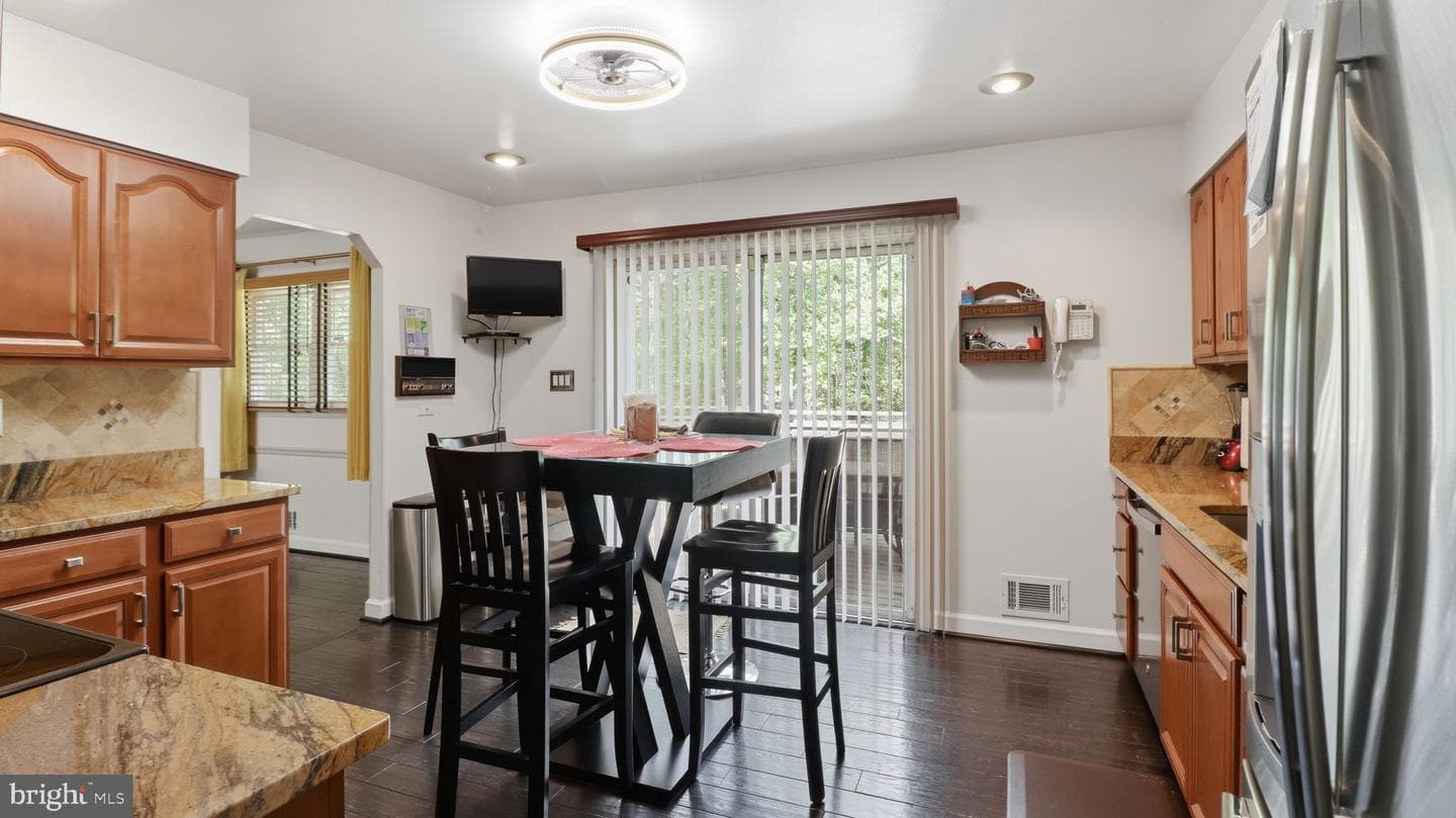 11905 Autumnwood Lane photo 18