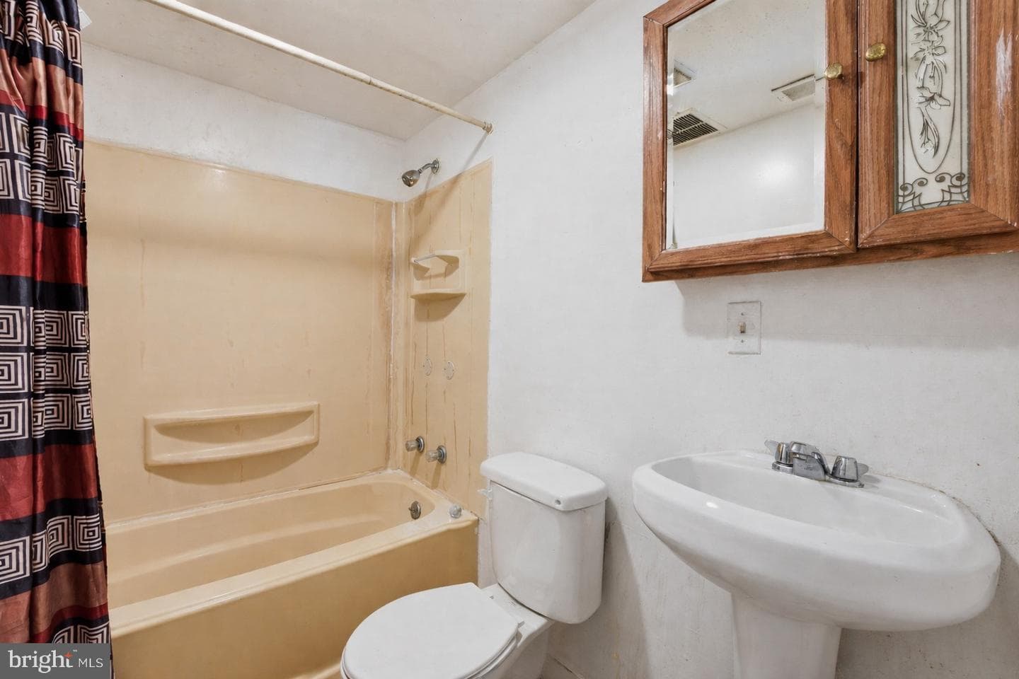 20 Tunic Avenue photo 21