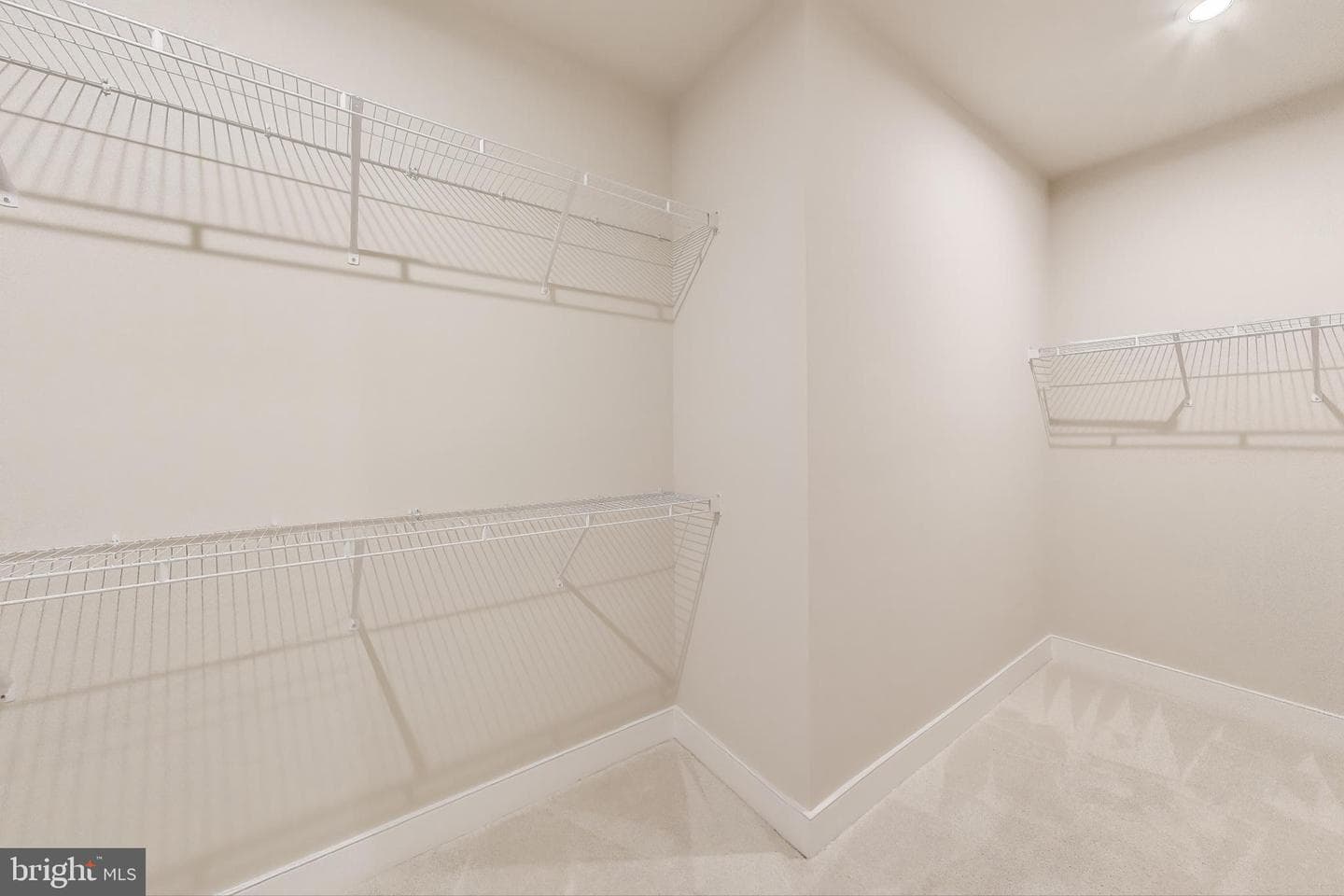104 Saint Ives Place #202 photo 28