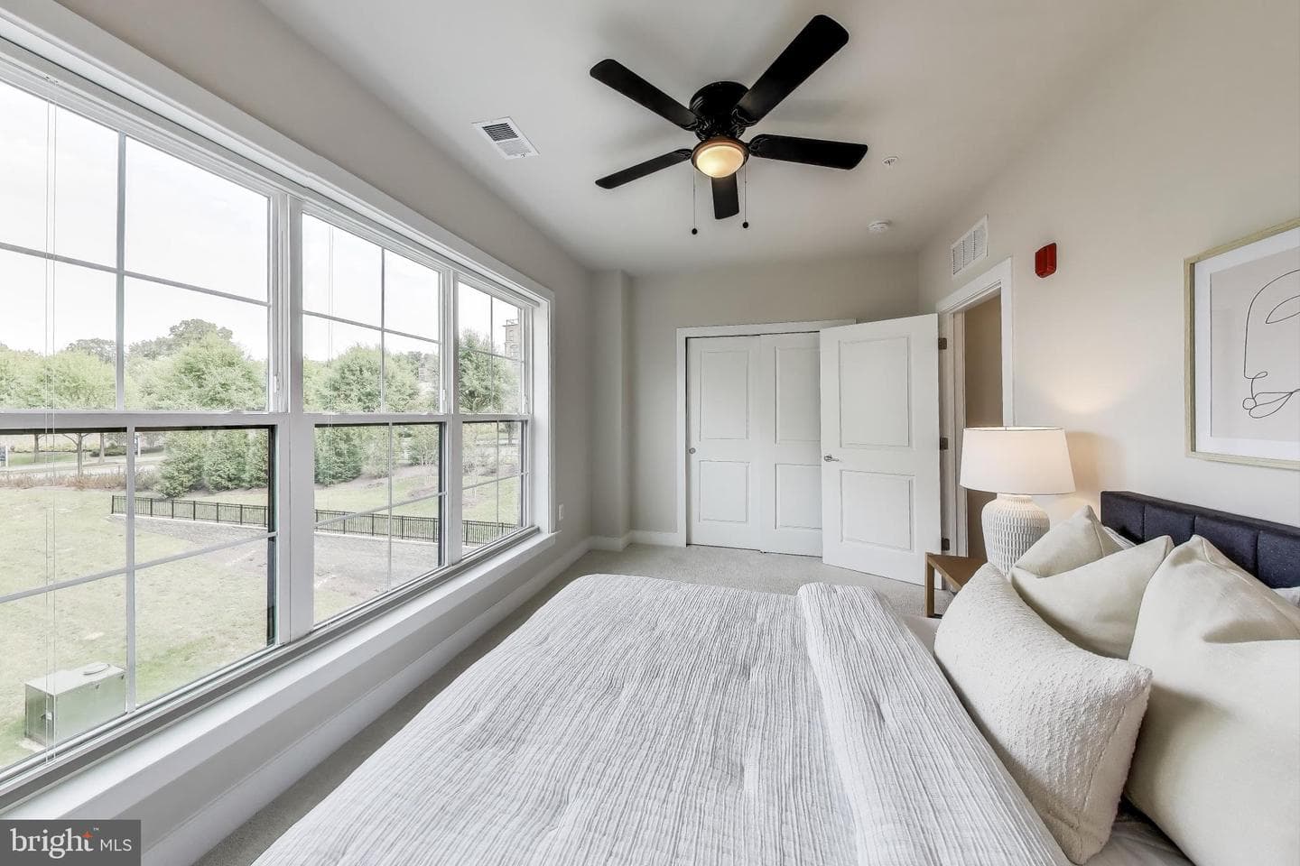 104 Saint Ives Place #202 photo 33