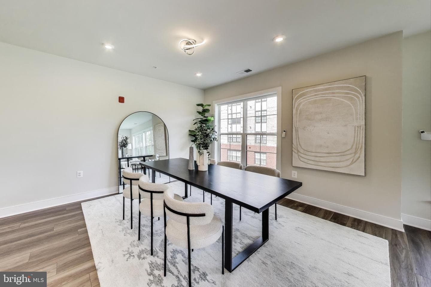 104 Saint Ives Place #202 photo 9