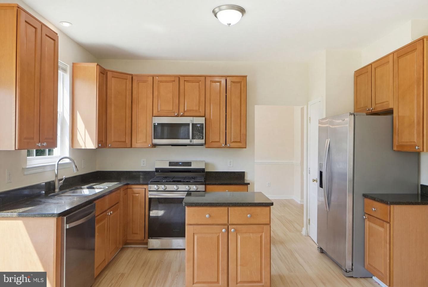 8102 Ash Avenue photo 12