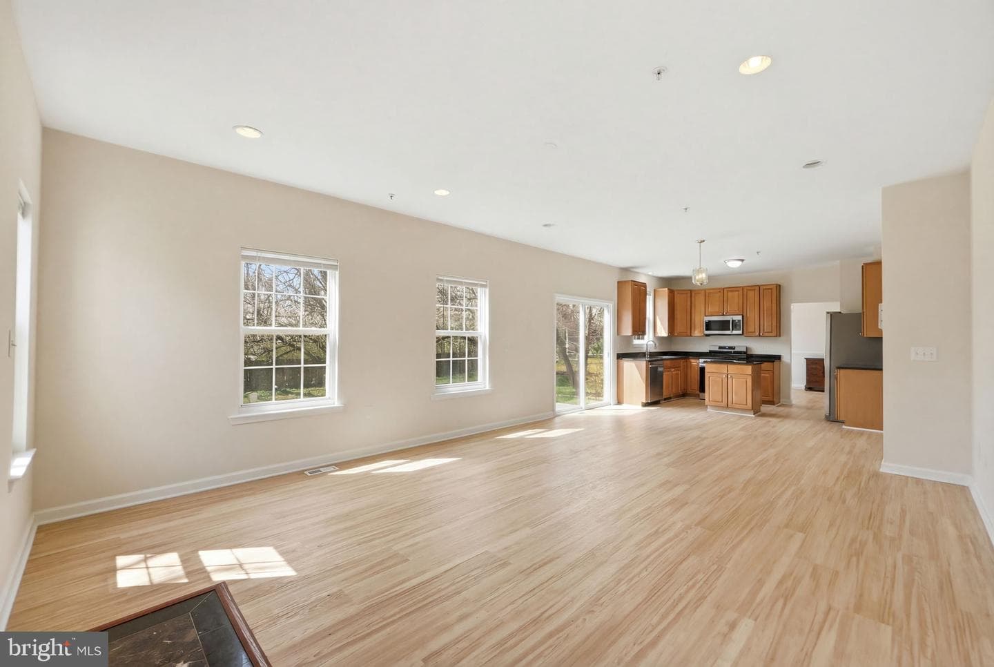 8102 Ash Avenue photo 17