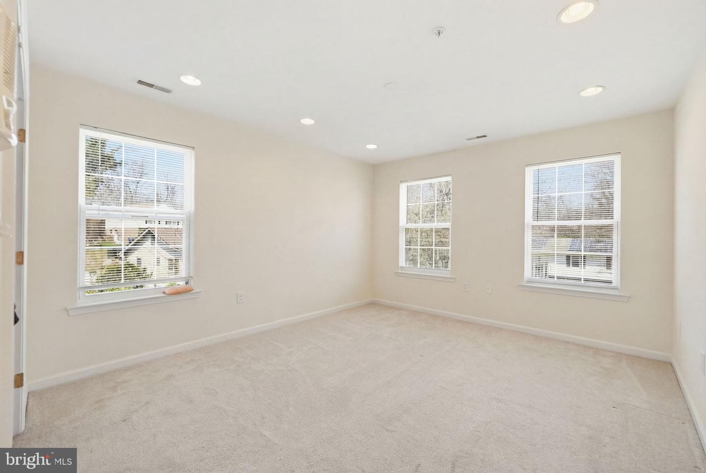 8102 Ash Avenue photo 25