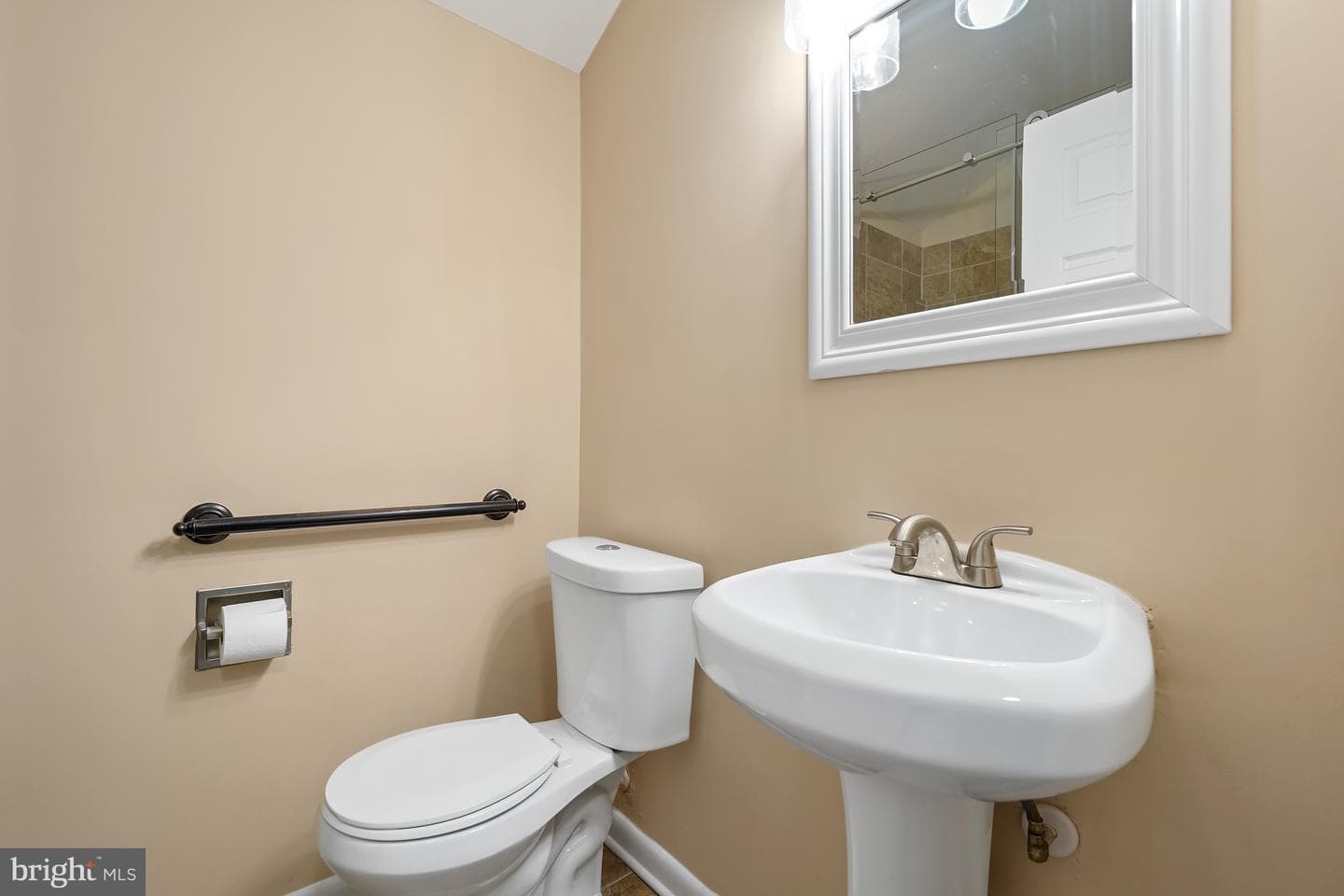 705 71st Avenue photo 18
