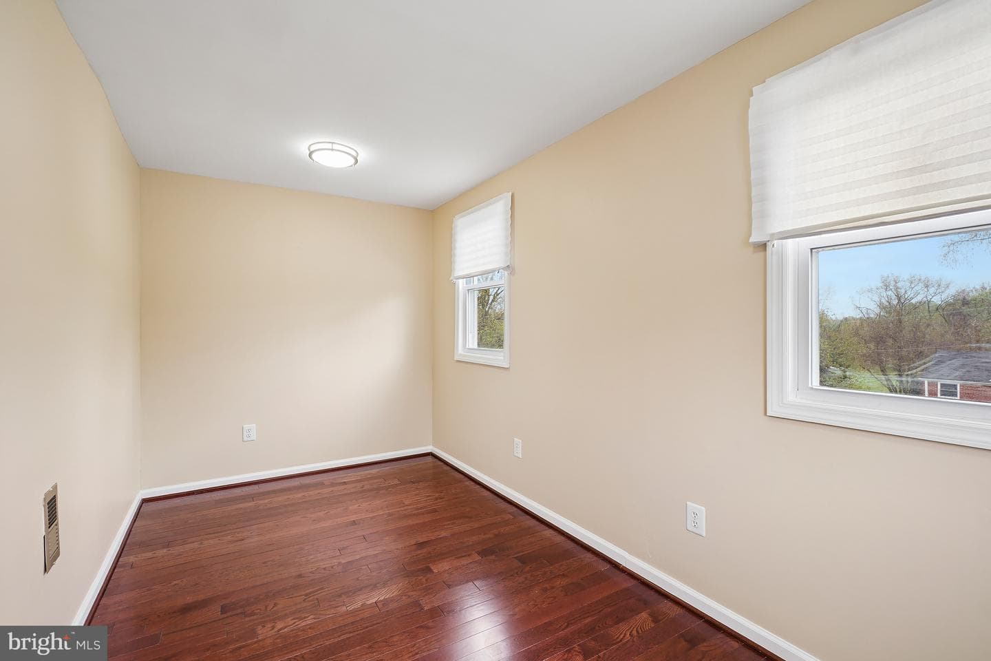 705 71st Avenue photo 21