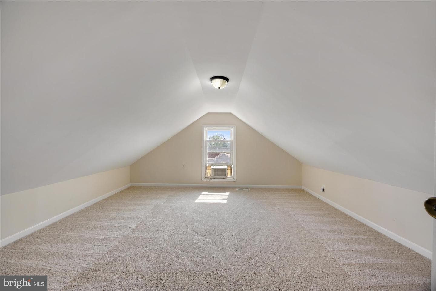 1700 Arcadia Avenue photo 30