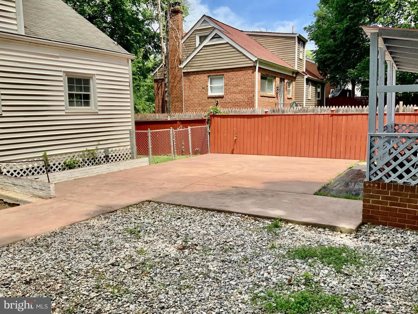 5611 Monroe Street photo 31