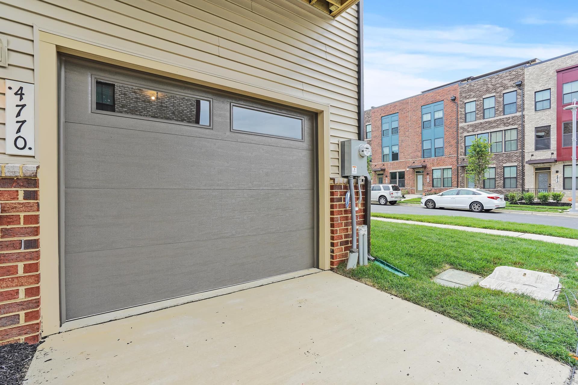 4770 Towne Square Boulevard photo 3