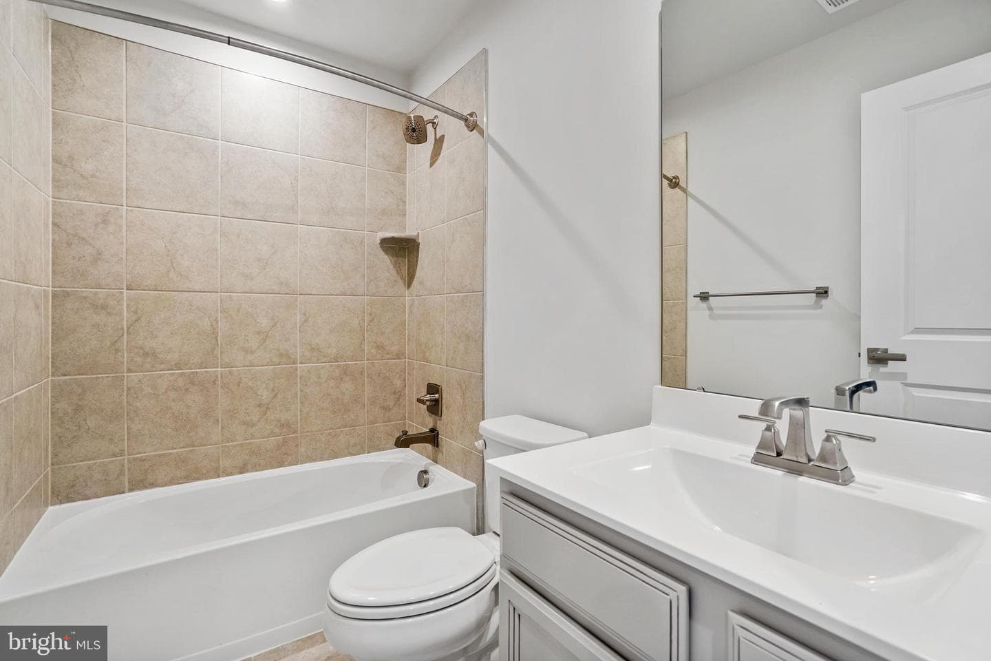 4770 Towne Square Boulevard photo 9