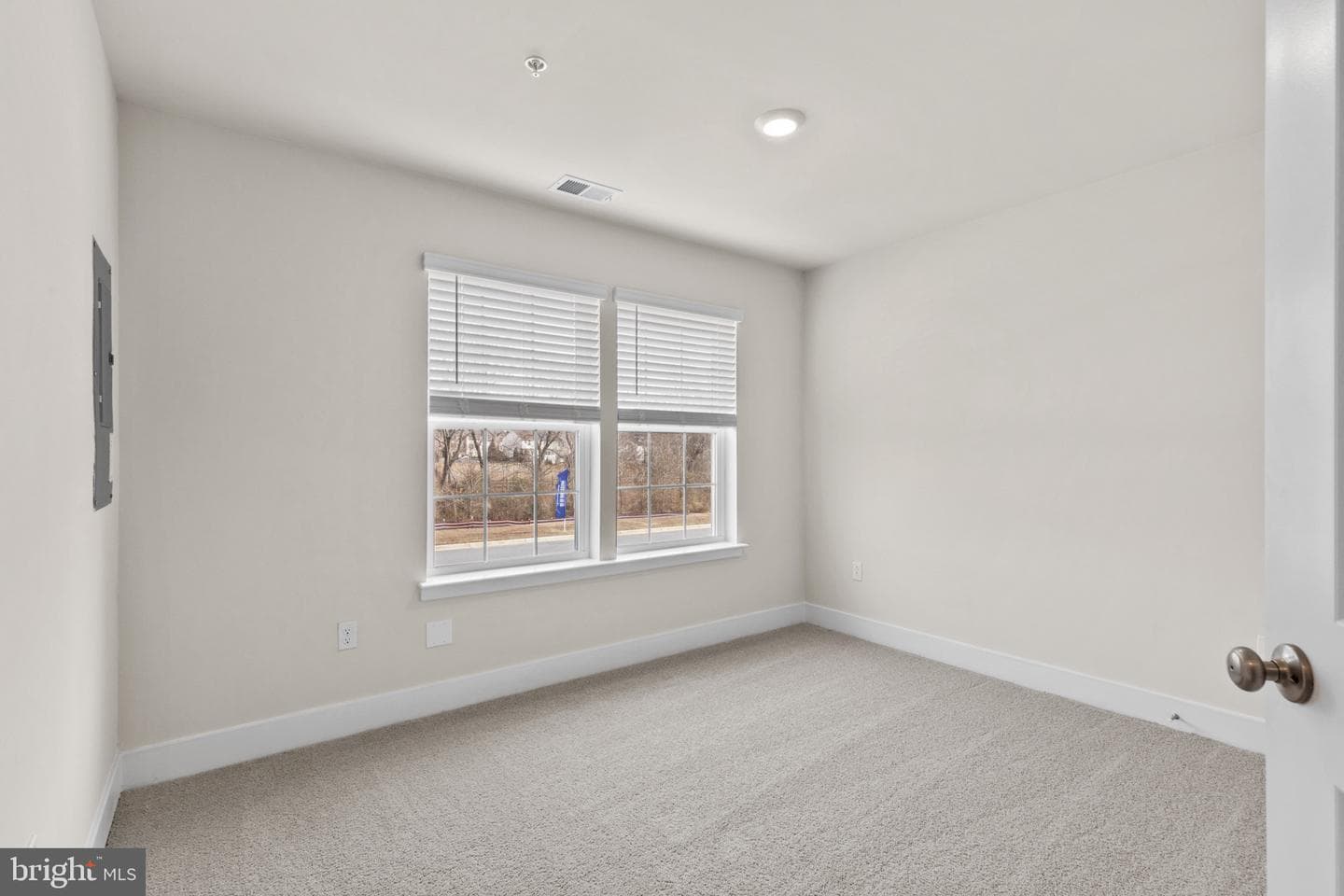 5217 Water Lily Way photo 5