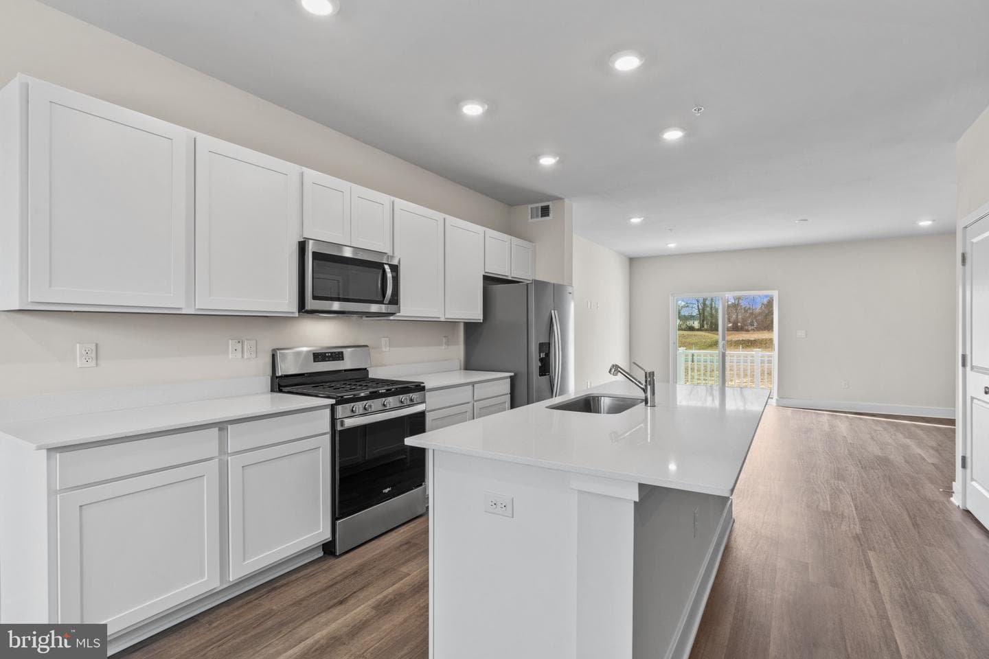 5217 Water Lily Way photo 9