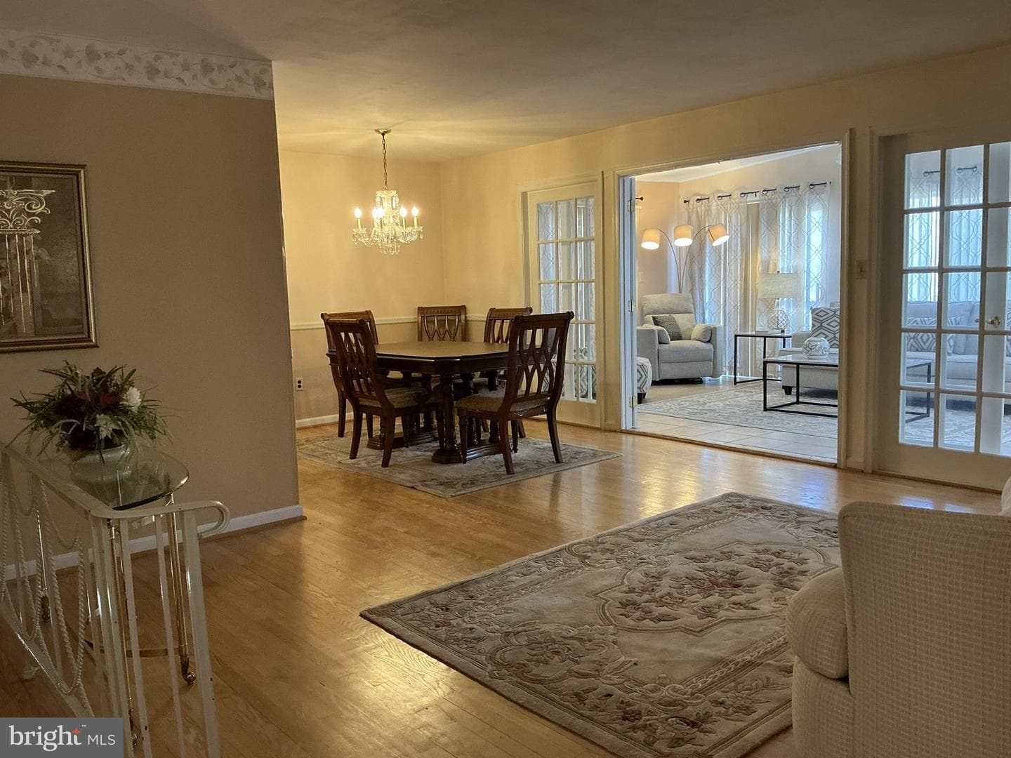 10106 Kathleen Drive photo 4
