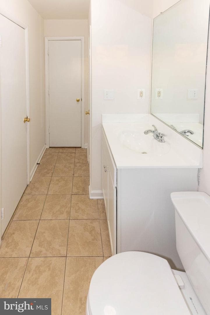 7917 Grant Dr photo 31