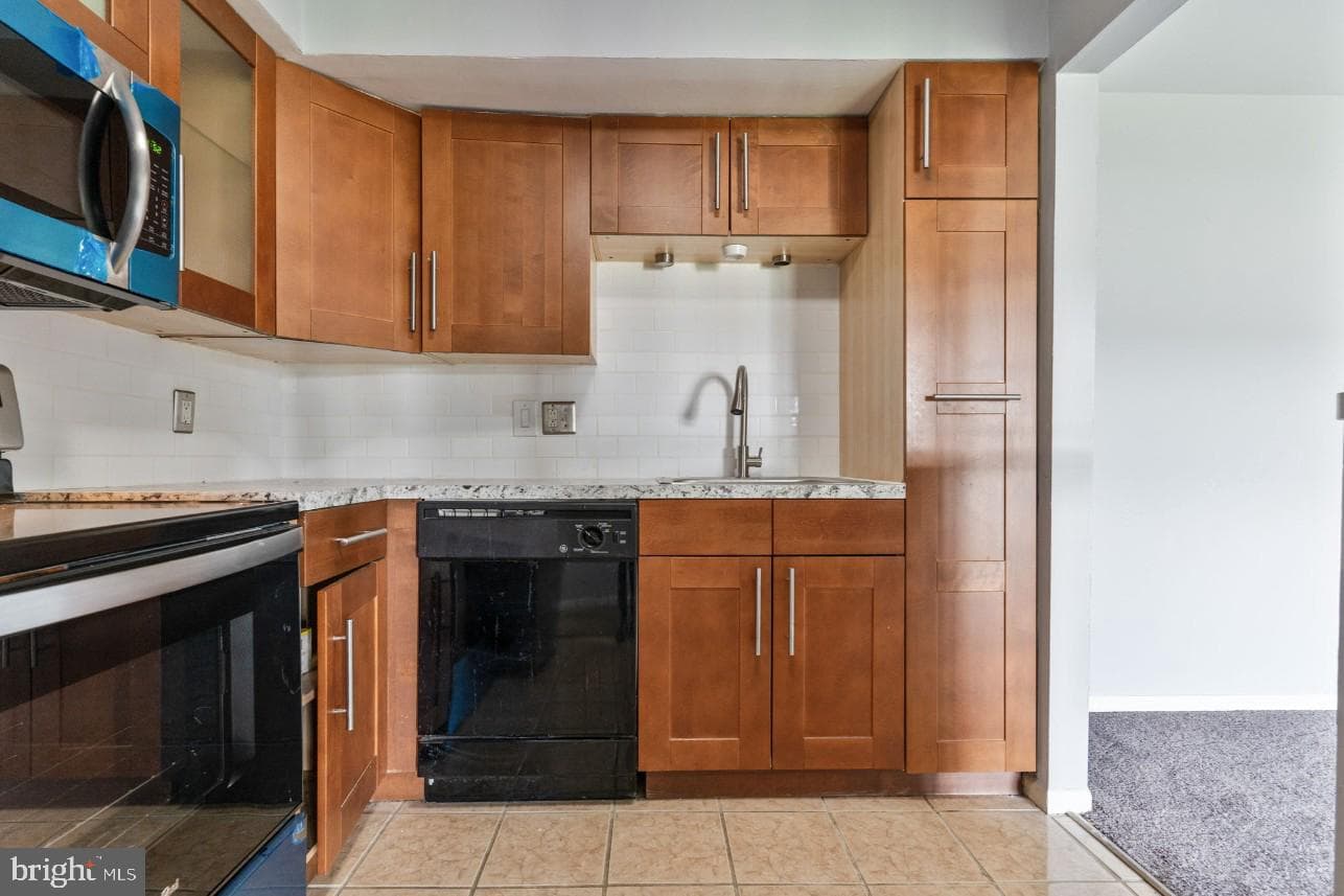 10122 Campus Way S #203-1a photo 7