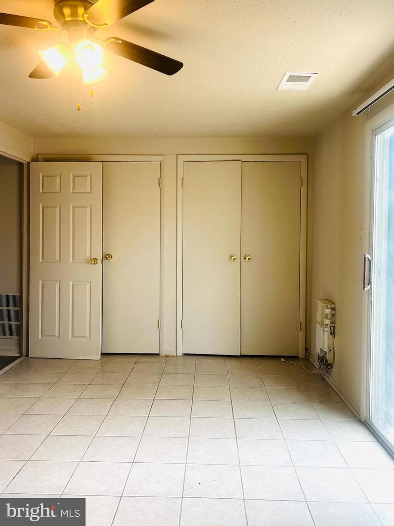 1910 Village Green Drive #f-163 photo 5
