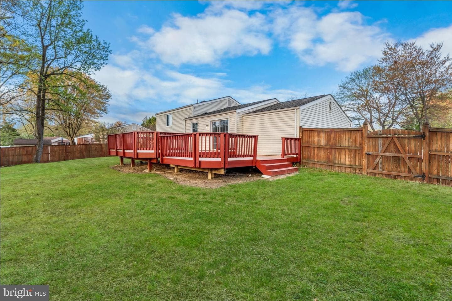 12008 Nevin Lane photo 25
