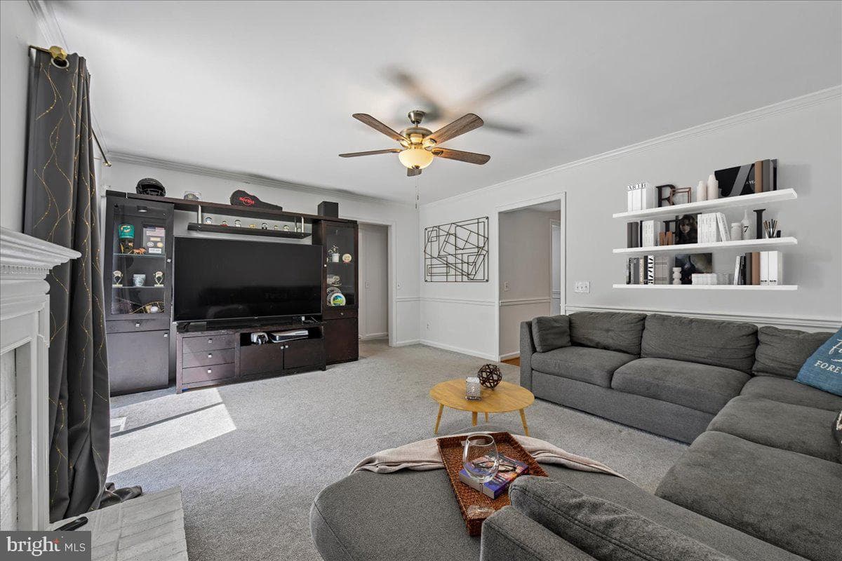 903 Brook Street photo 18