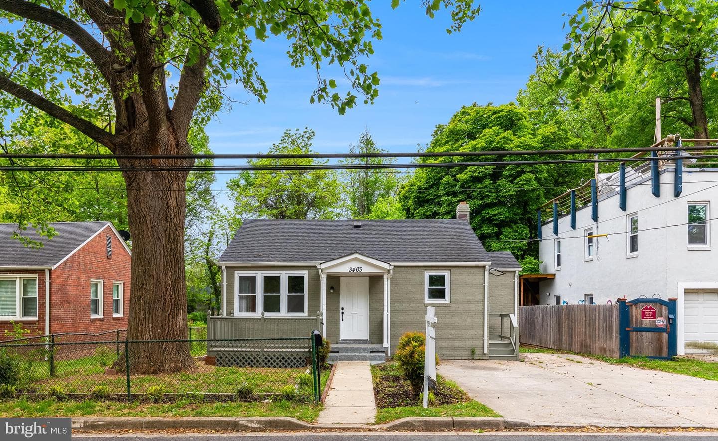 3403 Allison Street, Brentwood