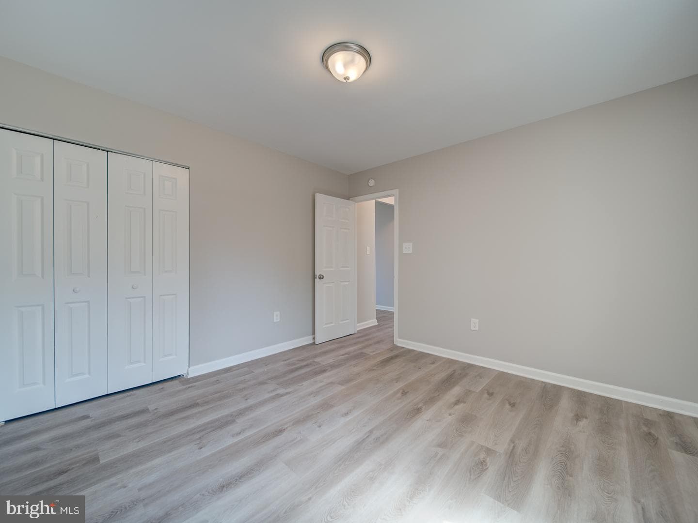 4217 Vine Street photo 27
