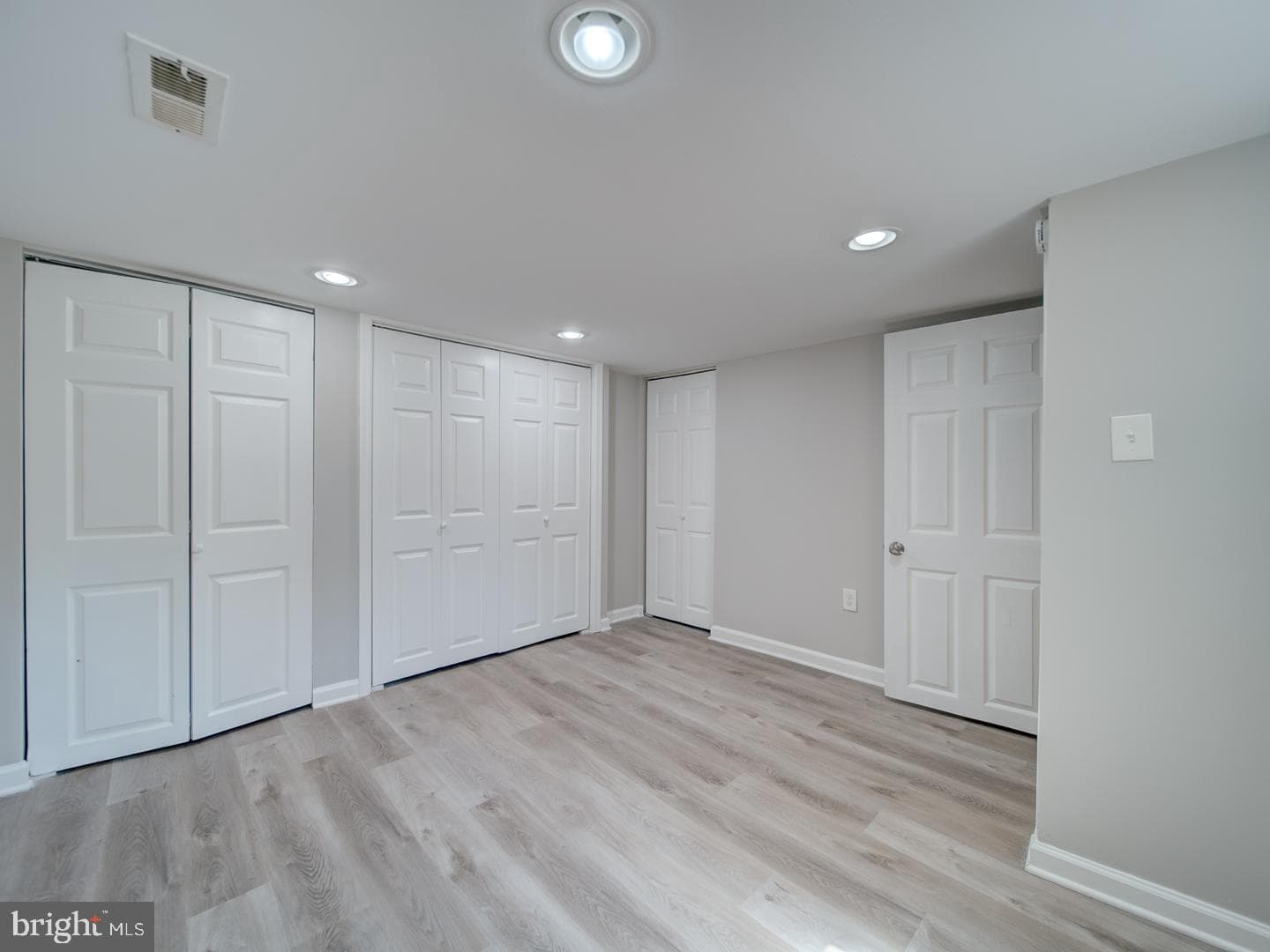 4217 Vine Street photo 42