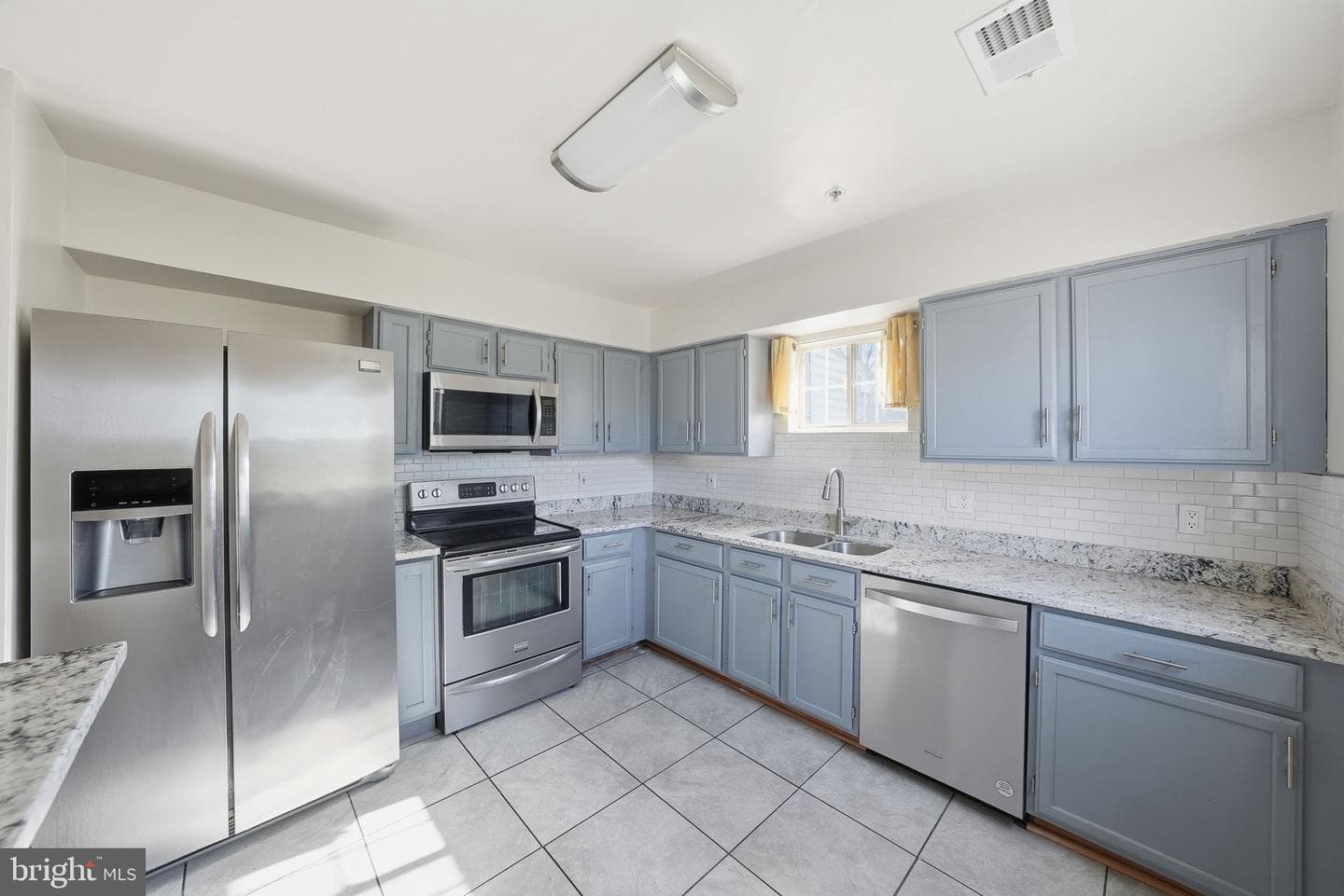 1003 Spring Valley Court photo 7